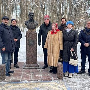 THE BUST OF THE HOLY PRINCE ALEXANDER NEVSKY SCULPTED  BY ZURAB TSERETELI WAS UNVEILED IN ST. PETERSBURG